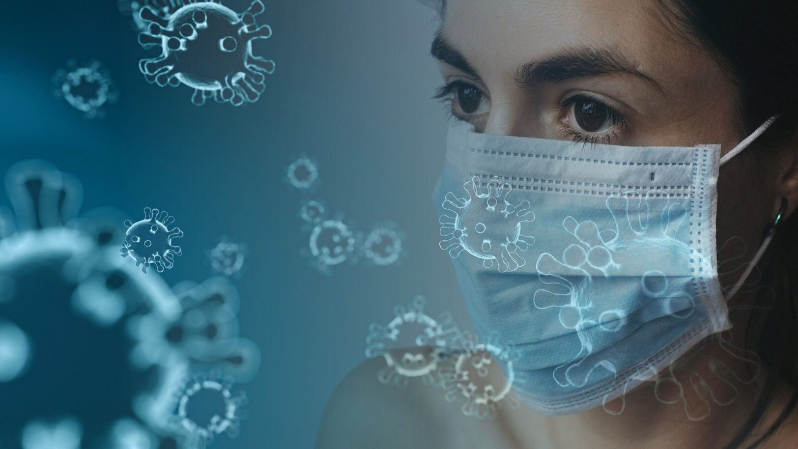 Woman wearing a surgical mask